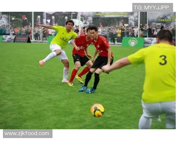 二外足球的激情与梦想：探索校园足球文化的崛起与发展之路