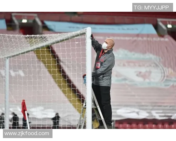 足球消毒的有效方法与注意事项解析助您保持运动安全