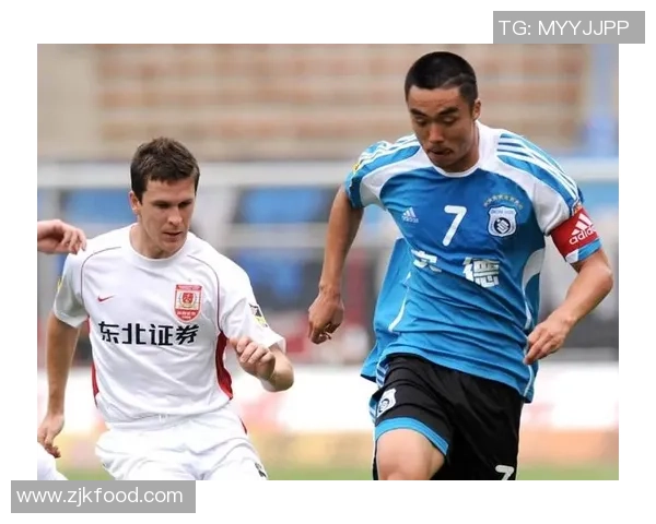 大连足球解说员的激情与智慧如何让比赛更精彩 大连足球解说员的激情与智慧如何让比赛更精彩