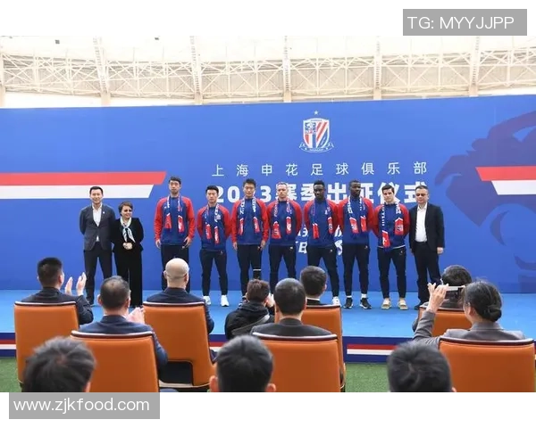 武汉足球店全新开业球迷聚集地尽享足球热情与精彩活动