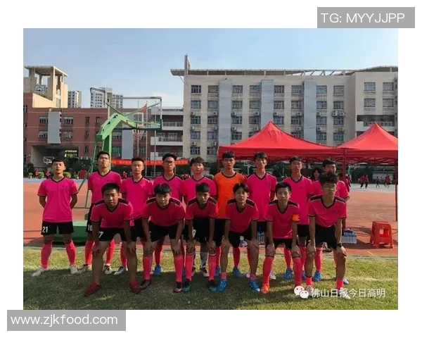 潘旭足球:探索中国足球新星的成长之路与未来发展潜力 潘旭足球:探索中国足球新星的成长之路与未来发展潜力