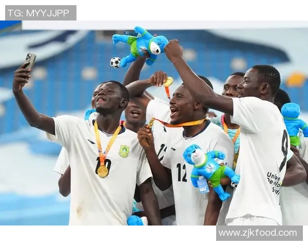 足球动画演算技术在现代体育赛事中的应用与发展探讨